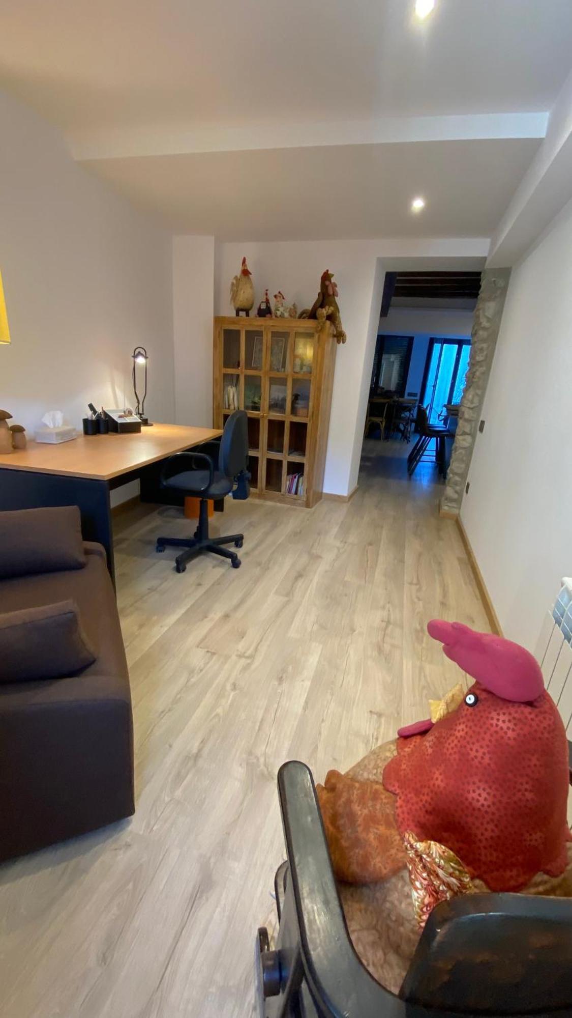 Pis Turistic De 170 M2 A La Placa Porxada De Bagá Kültér fotó
